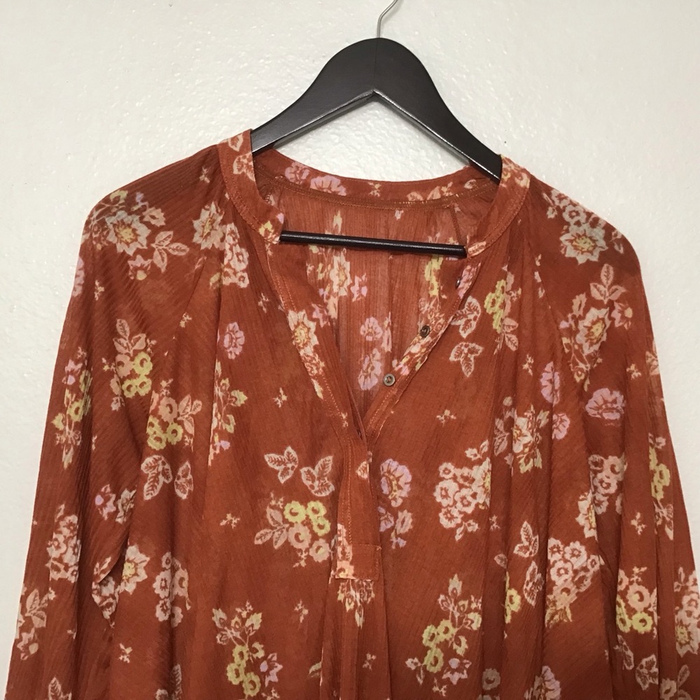 Rust Floral High-Low Tunic Blouse - Picture 3 of 4